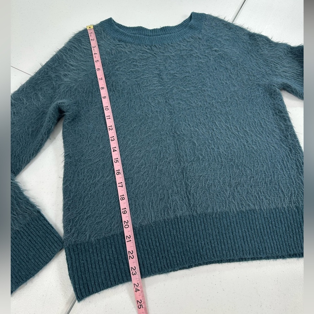 Lou & Grey Teal Fuzzy Eyelash Knit Sweater Soft Crew Neck Cozy Pullover M - Picture 6 of 8